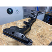 Kit de refuerzo del subchasis delantero BMW E30 | CNC71